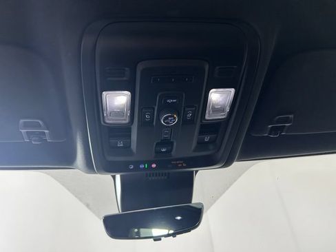 Used 2023 Chevrolet Suburban Premier w/ Advanced Technology Package AWD/4WD image 24