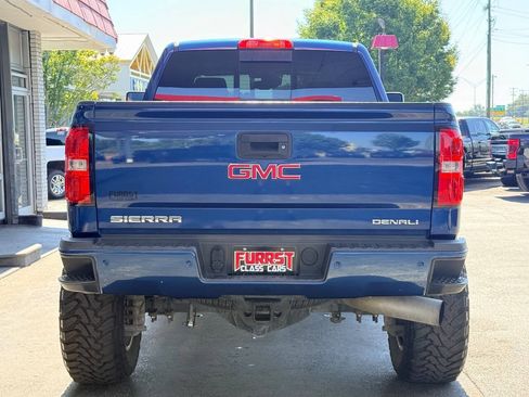 Used 2016 GMC Sierra 2500 Denali w/ Duramax Plus Package AWD/4WD image 4