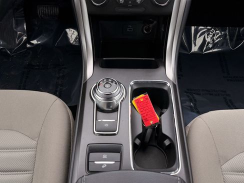 Used 2018 Ford Fusion S image 25