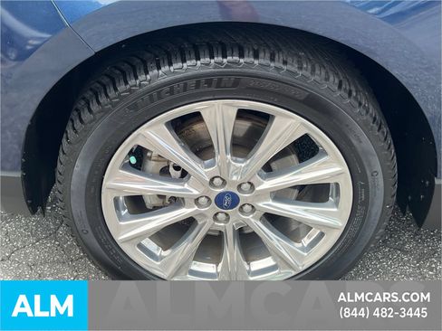 Used 2017 Ford Edge Titanium w/ Equipment Group 301A FWD image 14