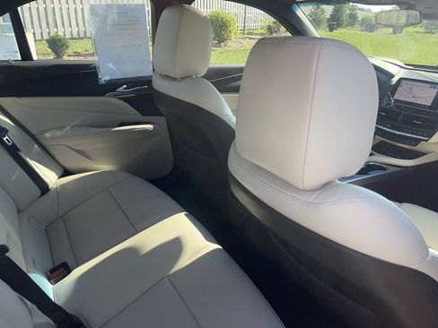 Certified 2025 Cadillac CT4 Premium Luxury AWD/4WD image 31