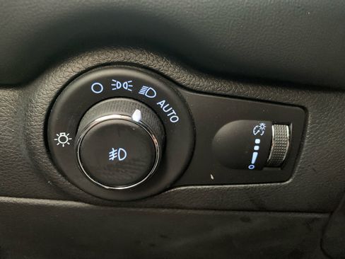 Used 2021 Dodge Durango GT image 18