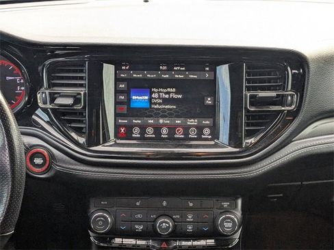 Used 2022 Dodge Durango GT image 19
