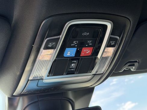 Used 2025 RAM 3500 Laramie w/ Night Edition image 27