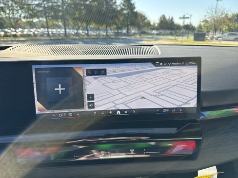 New 2026 BMW i5 eDrive40 image 13