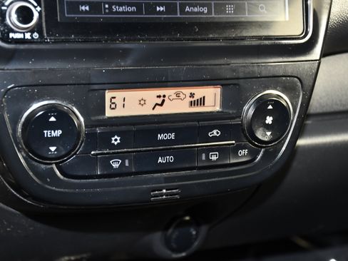Used 2022 Mitsubishi Mirage G4 Black Edition FWD image 28