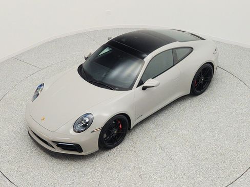 Used 2022 Porsche 911 Carrera GTS RWD image 23