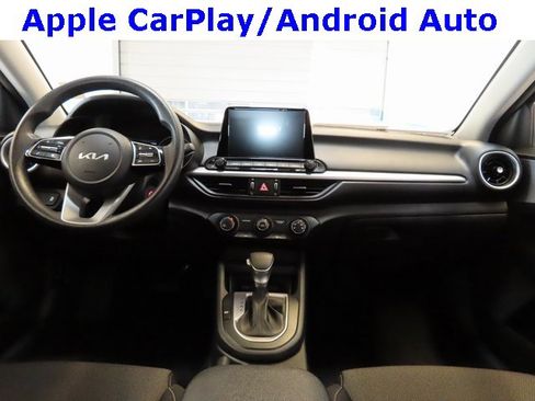 Used 2024 Kia Forte LXS image 7