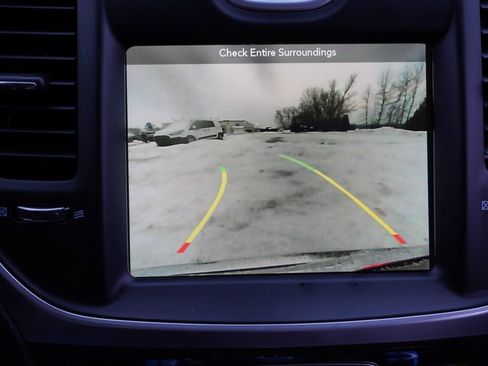 Certified 2017 Chrysler 300 Limited image 31