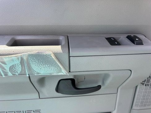 New 2025 Ford E-350 and Econoline 350 Super Duty w/ Power Equipment Group image 6