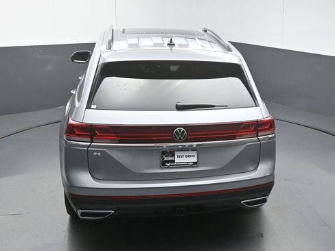 New 2026 Volkswagen Atlas SE image 45