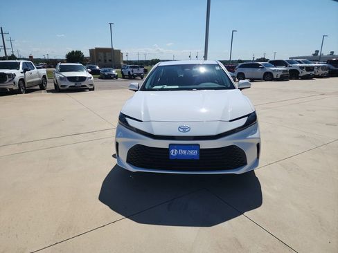 Certified 2025 Toyota Camry LE image 2