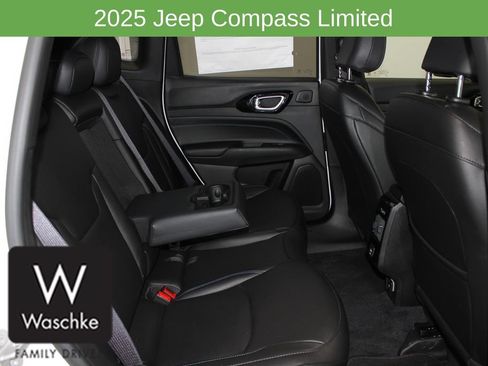 New 2025 Jeep Compass Limited w/ Sun & Sound Group AWD/4WD image 22