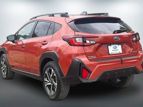 Used 2024 Subaru Crosstrek 2.0i Premium AWD/4WD image 12