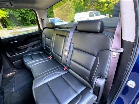 Used 2017 GMC Sierra 1500 SLT w/ SLT Premium Package AWD/4WD image 19