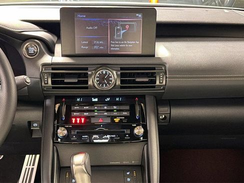 Certified 2025 Lexus IS 350 F Sport image 16