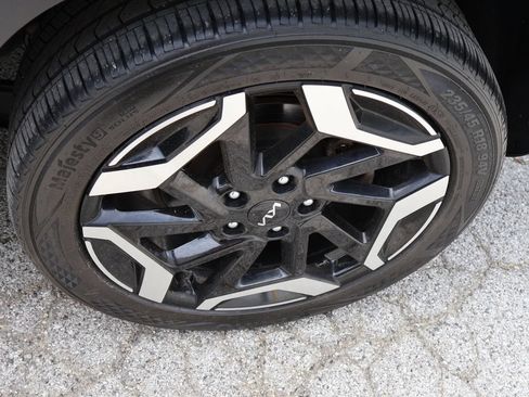 Certified 2024 Kia Seltos SX AWD/4WD image 41