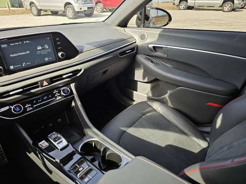 Used 2021 Hyundai Sonata SEL Plus image 39