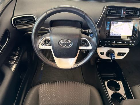 Used 2017 Toyota Prius Prime Plus FWD image 14
