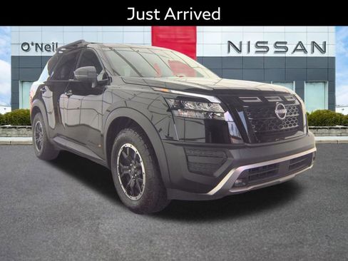 Certified 2025 Nissan Pathfinder Rock Creek image 1