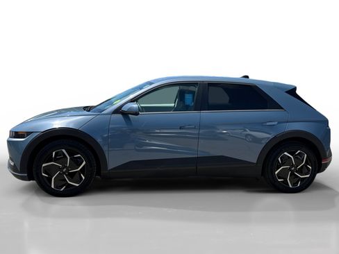 Certified 2024 Hyundai Ioniq 5 SEL RWD image 2