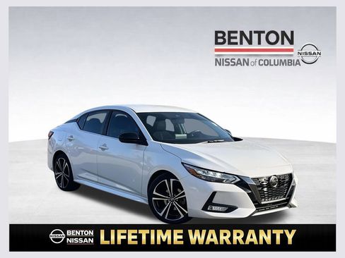Used 2020 Nissan Sentra SR image 1