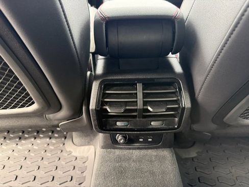 Used 2025 Audi Q3 2.0T Premium Plus w/ Premium Plus Package image 14