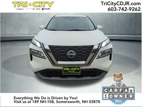 Used 2023 Nissan Rogue SV image 8