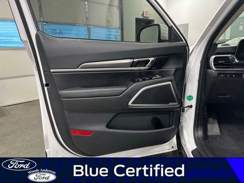Used 2024 Kia Telluride S w/ S Sunroof Package image 24