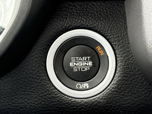 Used 2022 RAM 1500 Big Horn AWD/4WD image 19