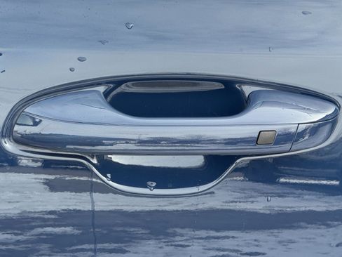 Certified 2025 Kia Sorento EX w/ Panoramic Sunroof Package image 7