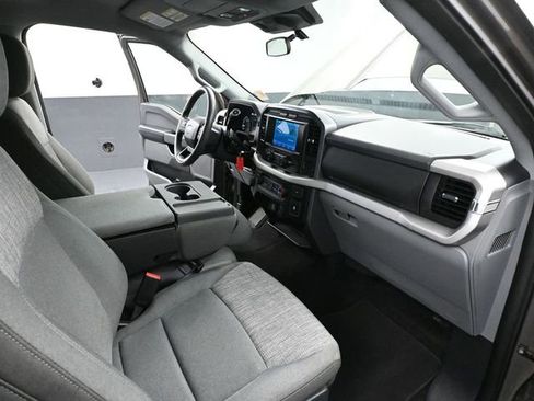 Used 2022 Ford F150 XLT image 45