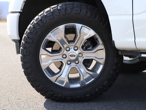 Used 2021 Ford F150 Platinum w/ FX4 Off-Road Package image 2