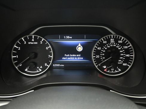 Used 2018 Nissan Maxima SR image 13