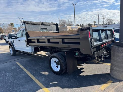 Used 2022 Ford F550 4x4 Crew Cab Super Duty w/ Power Equipment Group image 10