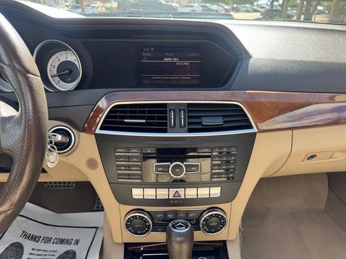 Used 2012 Mercedes-Benz C 250 Sedan image 21