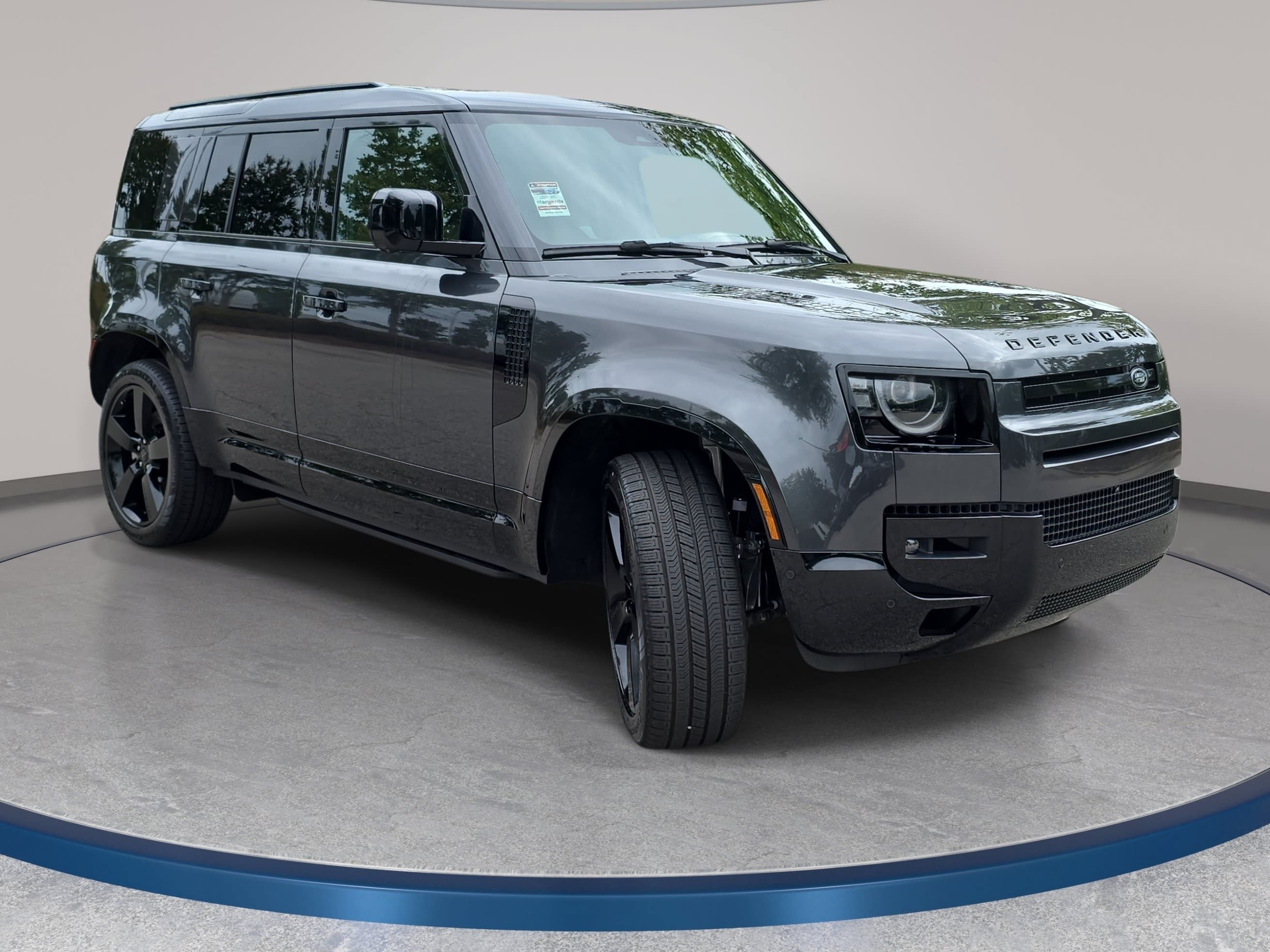 New 2026 Land Rover Defender 110 X-Dynamic SE AWD/4WD image 3