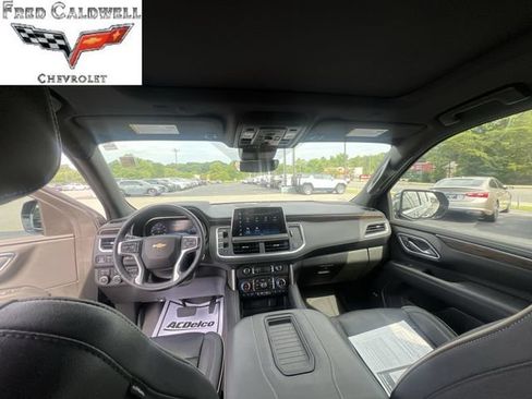 Used 2023 Chevrolet Tahoe Premier AWD/4WD image 26
