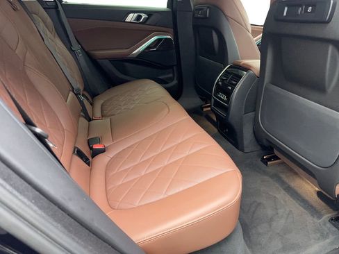 Used 2023 BMW X6 xDrive40i w/ M Sport Package image 40