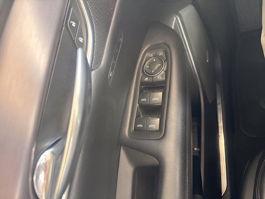 Used 2019 Cadillac XT5 Premium Luxury FWD image 23