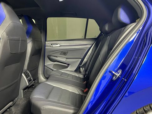 Used 2022 Volkswagen Golf R AWD/4WD image 15