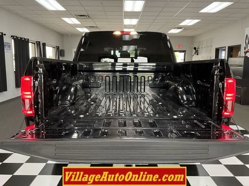 Used 2020 Ford F150 XLT w/ Equipment Group 302A Luxury AWD/4WD image 31
