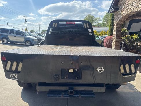 Used 2017 RAM 3500 SLT image 4