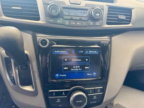 Used 2016 Honda Odyssey EX-L image 8