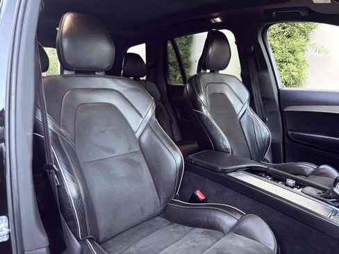 Used 2016 Volvo XC90 T6 R-Design w/ Vision Package image 78