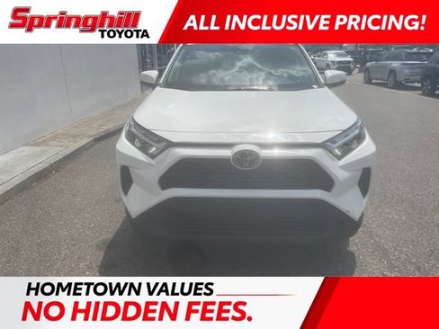 Used 2022 Toyota RAV4 XLE w/ Convenience Package FWD image 1