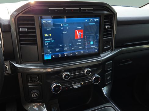 Used 2023 Ford F150 XLT w/ Equipment Group 302A High image 19