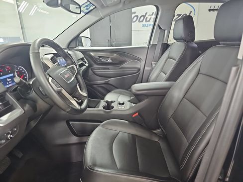 Used 2024 GMC Terrain SLT w/ Elevation Edition AWD/4WD image 19