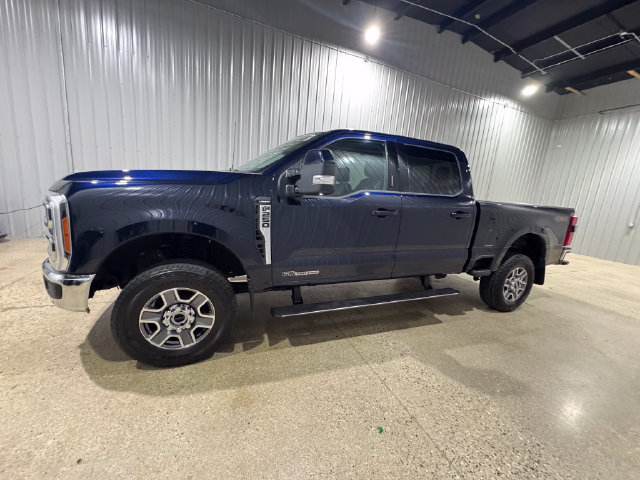 Used 2023 Ford F250 Lariat w/ Lariat Ultimate Package AWD/4WD image 2