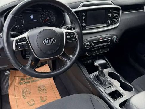 Used 2020 Kia Sorento LX w/ LX I4 Convenience Package AWD/4WD image 7